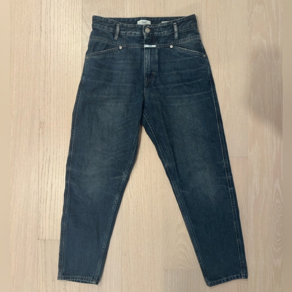 %100 Italian Premium Denim Jeans by designer brand “Closed”. US 30 Mens